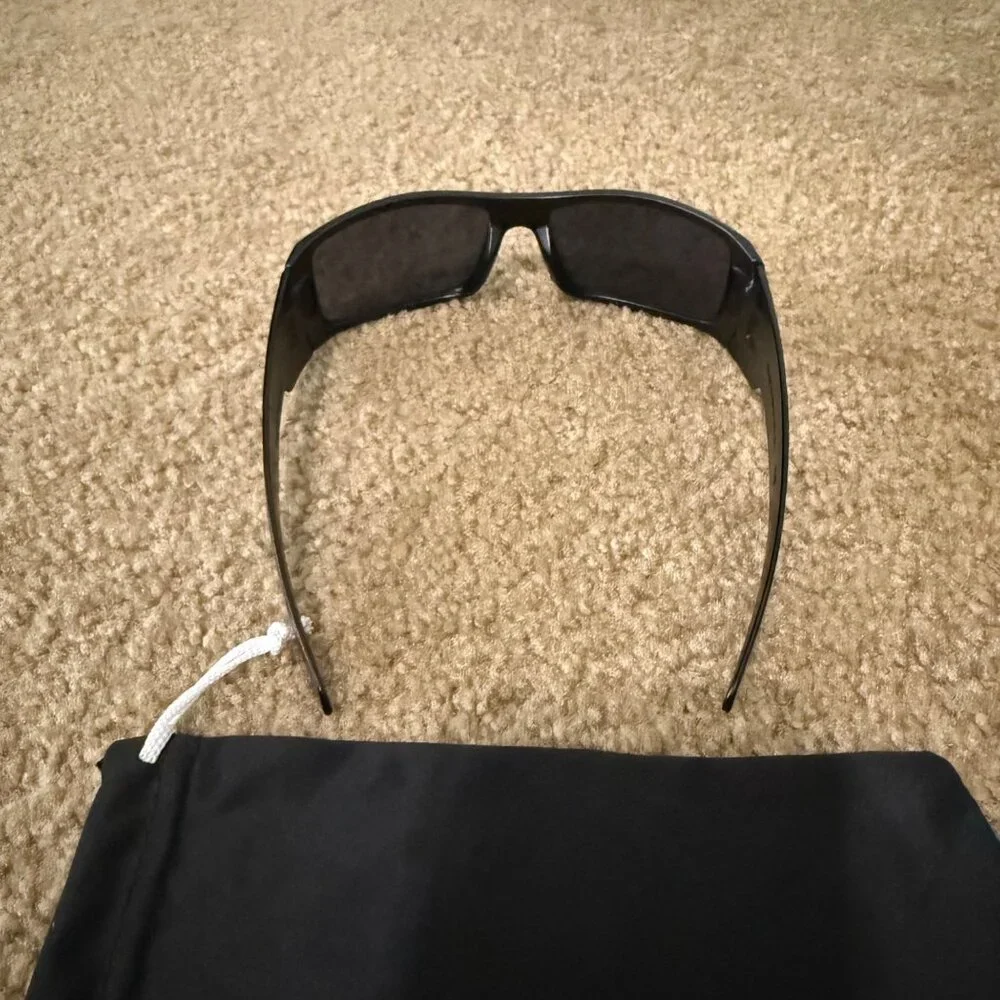 ( OO9014 ) Oakley Gascan Black Matte Frame Black Lens - Picture 8 of 8